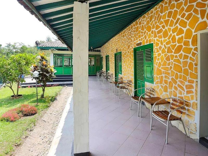 Super Oyo 1959 Penginapan Kepurun Pawana Indonesia Слеман Екстериор снимка